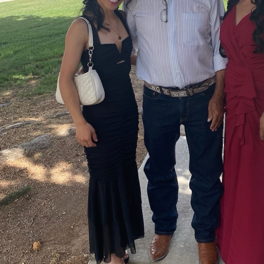 Elegant simple Black ruched midi dress